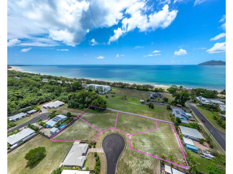 5 Seaview Court, Wongaling Beach QLD 4852