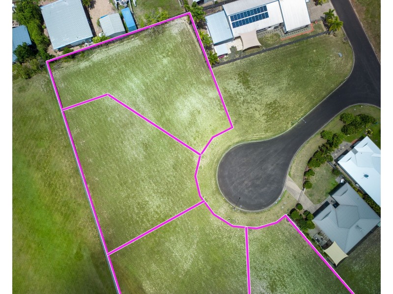 7 Seaview Court, Wongaling Beach QLD 4852