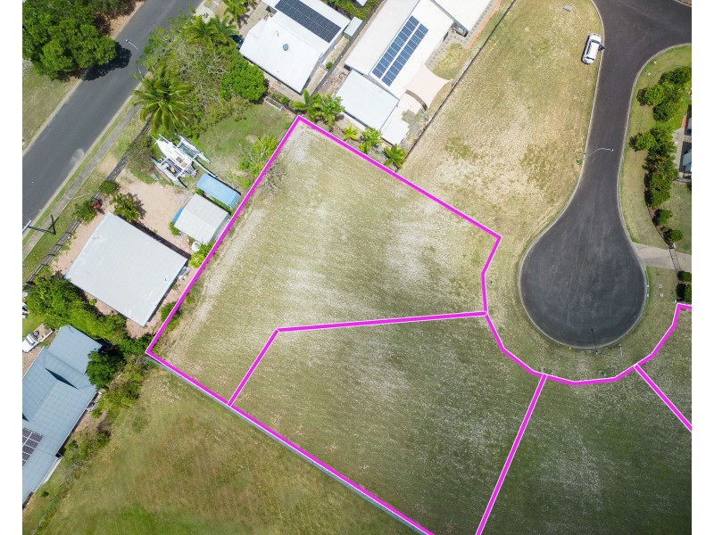9 Seaview Court, Wongaling Beach QLD 4852