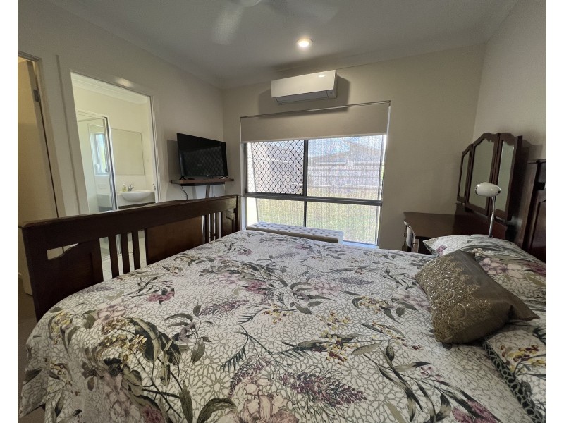 16 Heliconia Street, South Mission Beach QLD 4852