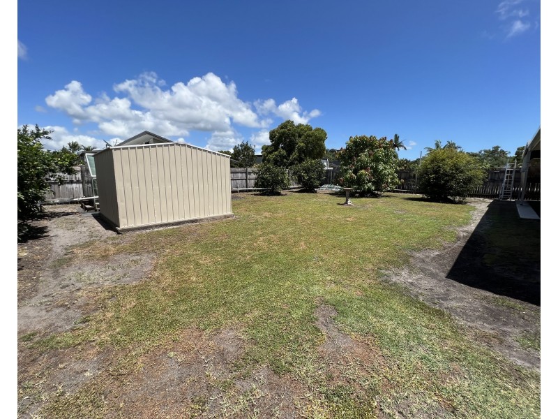 16 Heliconia Street, South Mission Beach QLD 4852