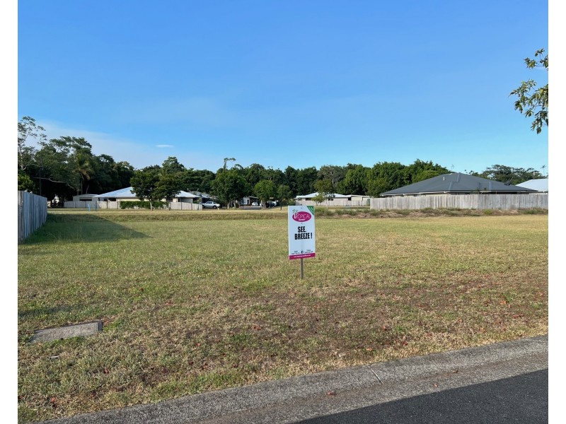 36 Shelly Ct, Mission Beach QLD 4852