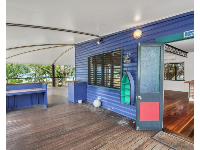 84 Kennedy Esp, South Mission Beach QLD 4852