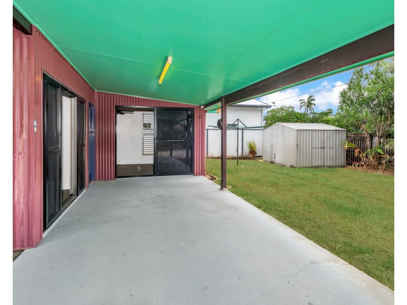 84 Kennedy Esp, South Mission Beach QLD 4852