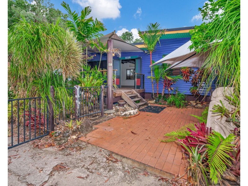 84 Kennedy Esp, South Mission Beach QLD 4852