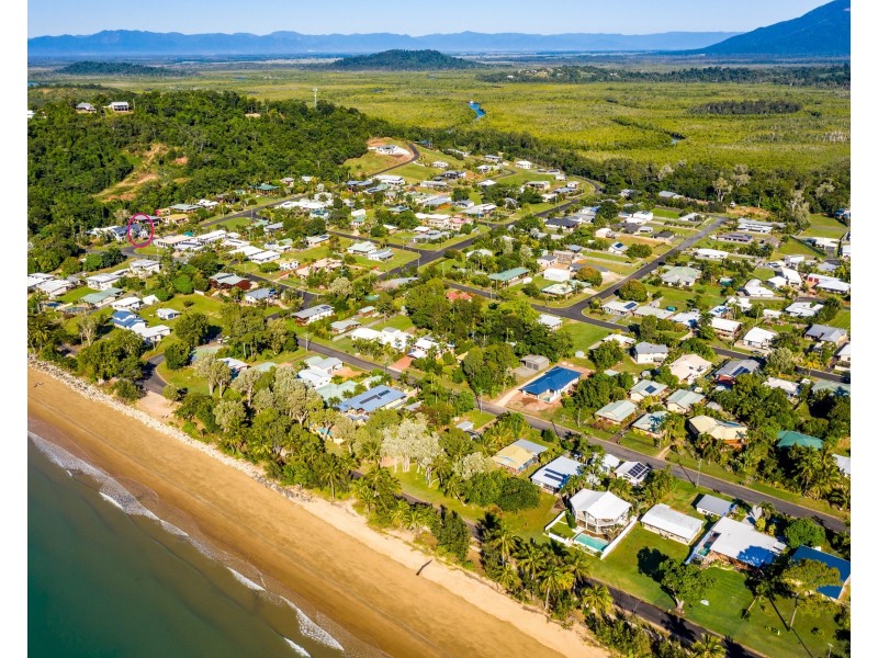 Unit 2/28 Mitchell St, South Mission Beach QLD 4852