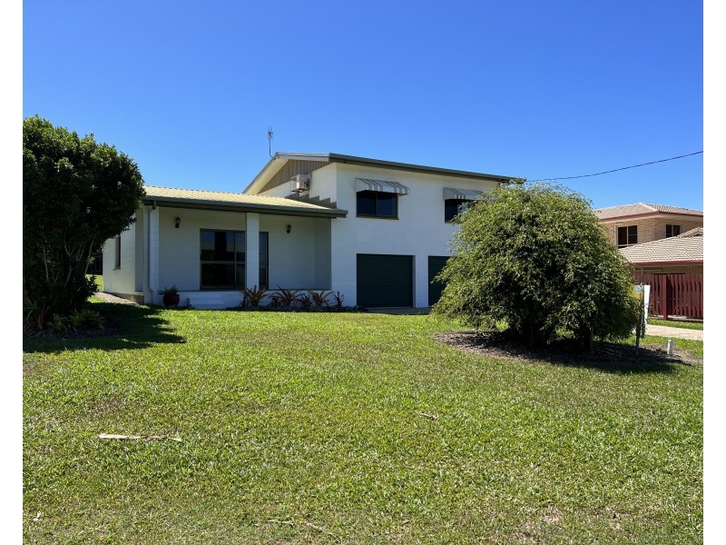 40 Mitchell St, South Mission Beach QLD 4852