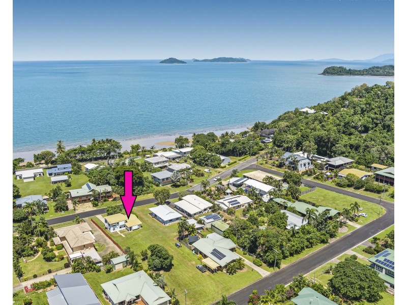 40 Mitchell St, South Mission Beach QLD 4852