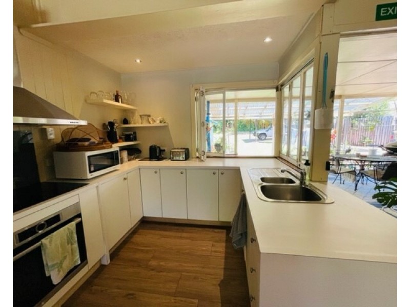 76 Porter Prom, Mission Beach QLD 4852