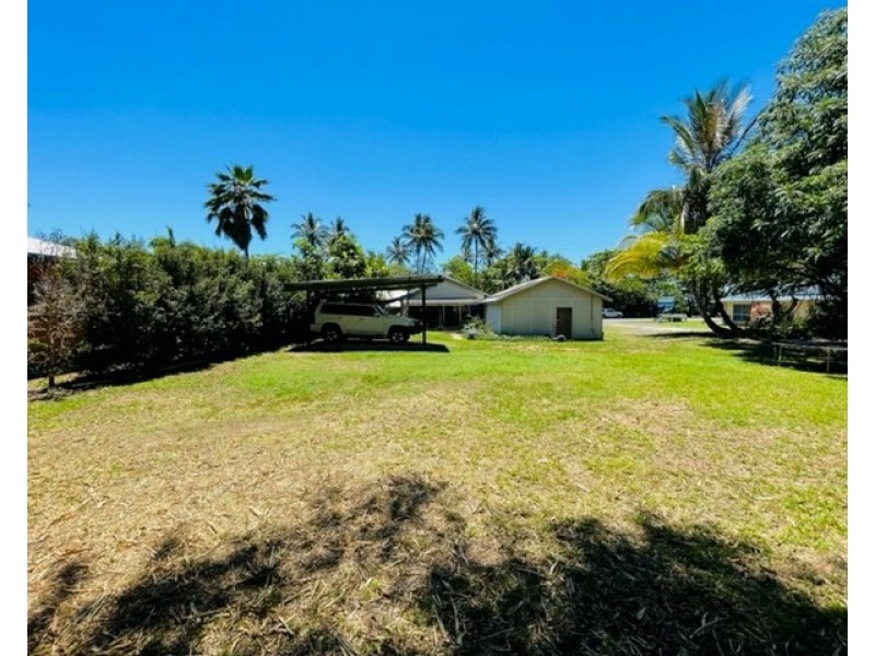 76 Porter Prom, Mission Beach QLD 4852