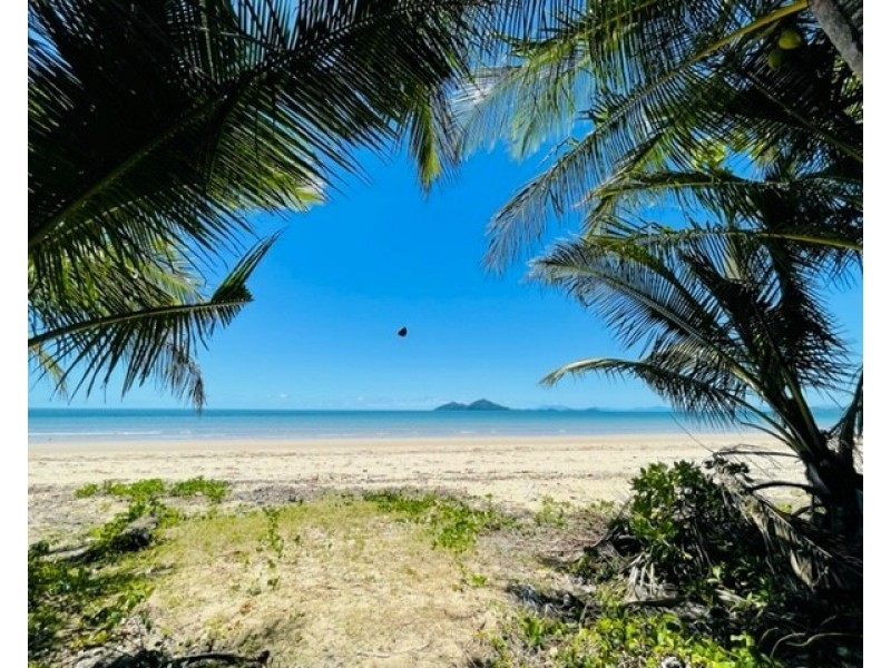 76 Porter Prom, Mission Beach QLD 4852