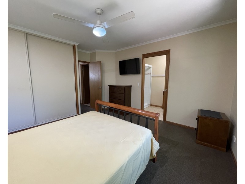 Unit 8/2032 Tully Mission Beach Rd, Wongaling Beach QLD 4852