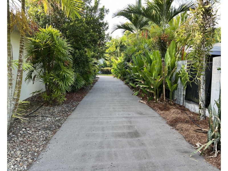 2/24 Southward Street, Mission Beach QLD 4852