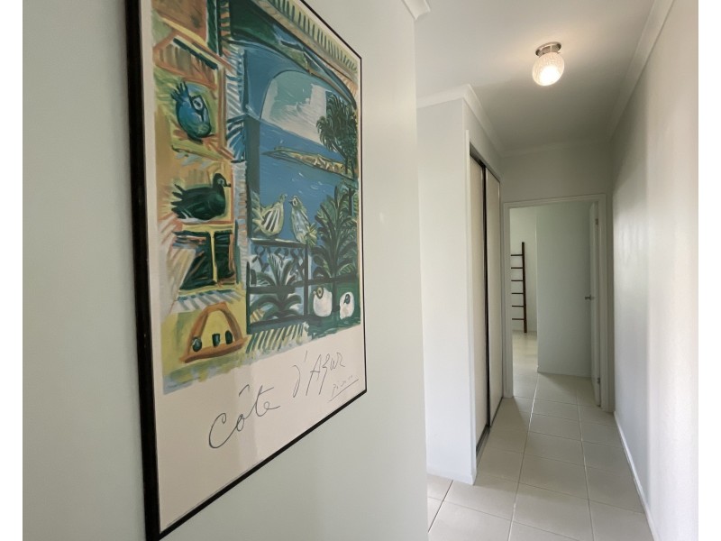 9 Amanda Cres, Tully Heads QLD 4854
