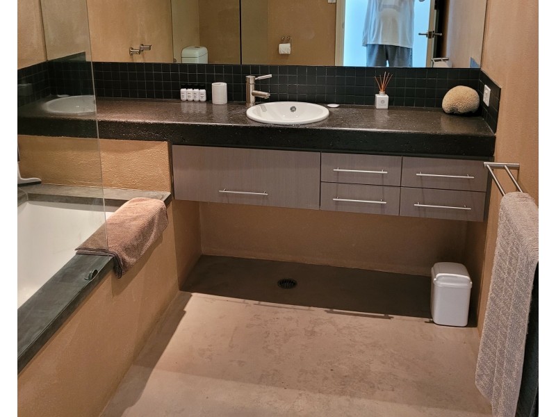 4/2 Coonanglebah Close, Mission Beach QLD 4852