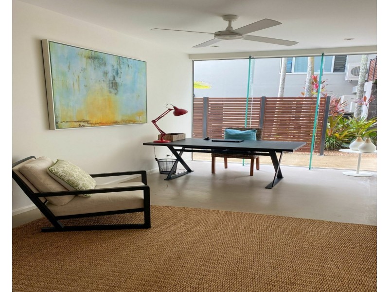 4/2 Coonanglebah Close, Mission Beach QLD 4852