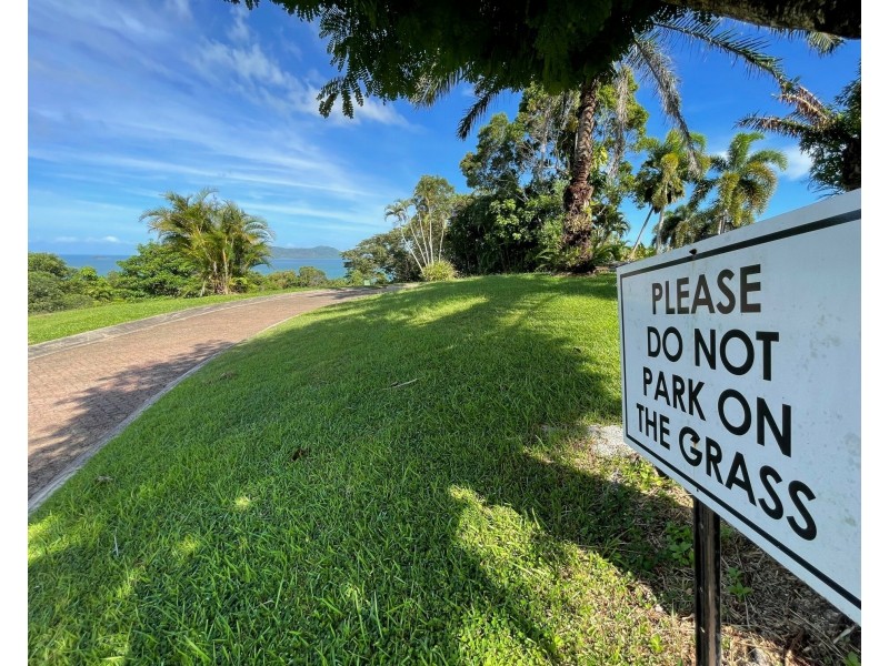 6/23 The Boulevard, South Mission Beach QLD 4852