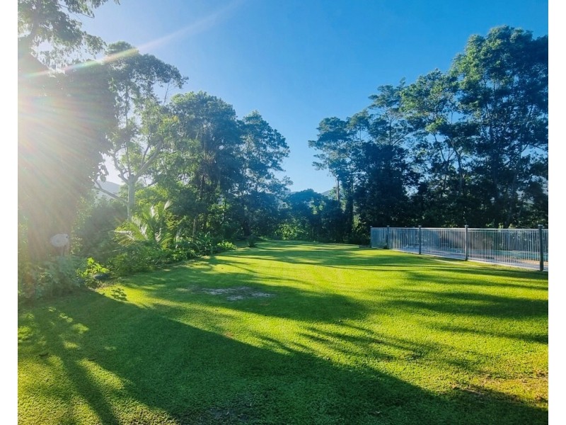 299 Bulgun Rd, Bulgun QLD 4854