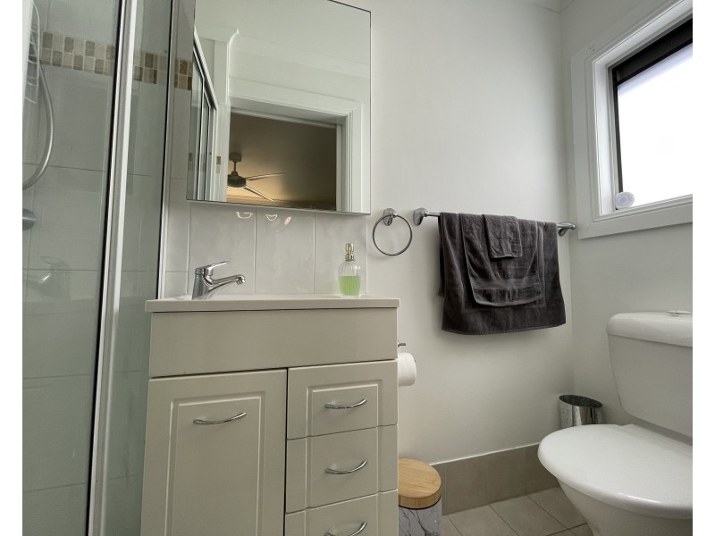 51 Taylor St, Tully Heads QLD 4854