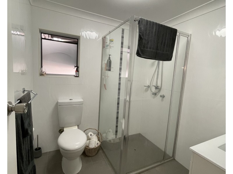 51 Taylor St, Tully Heads QLD 4854