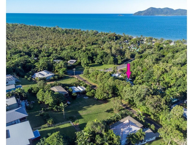 4 Commodore Street, South Mission Beach QLD 4852