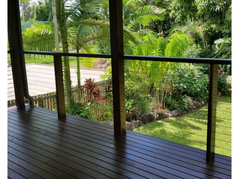 4 Commodore Street, South Mission Beach QLD 4852
