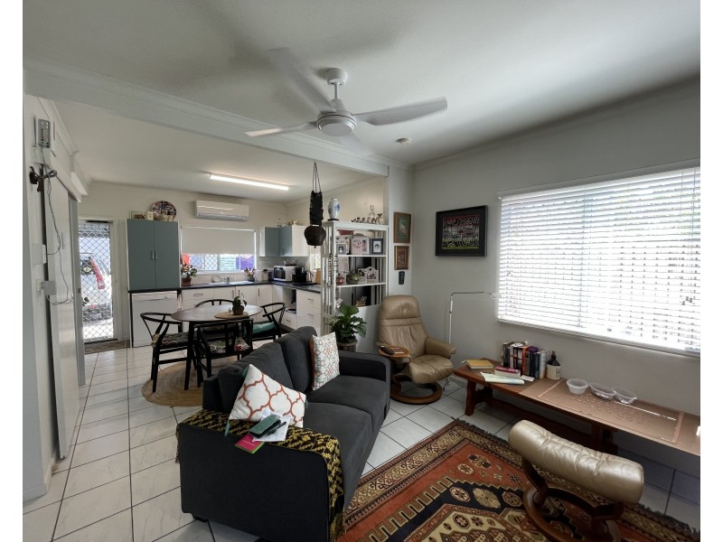 Unit 5/55-57 Reid Rd, Wongaling Beach QLD 4852