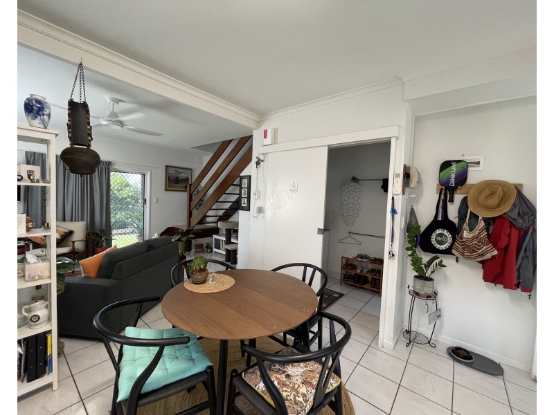 Unit 5/55-57 Reid Rd, Wongaling Beach QLD 4852