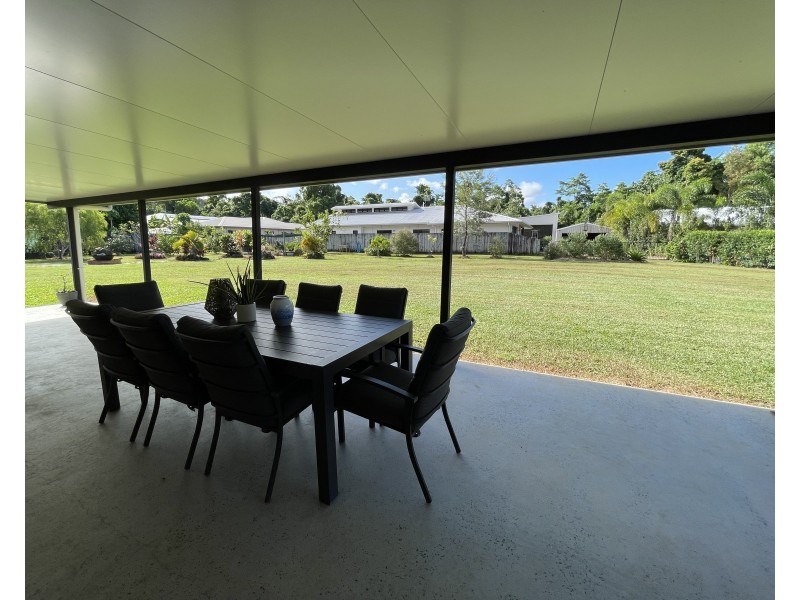 3 Cove Ct, Wongaling Beach QLD 4852