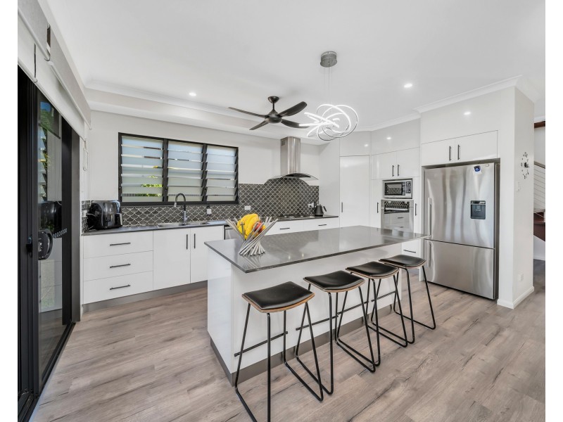 26 Porter Prom, Mission Beach QLD 4852