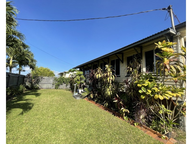 30 Wilson St, El Arish QLD 4855
