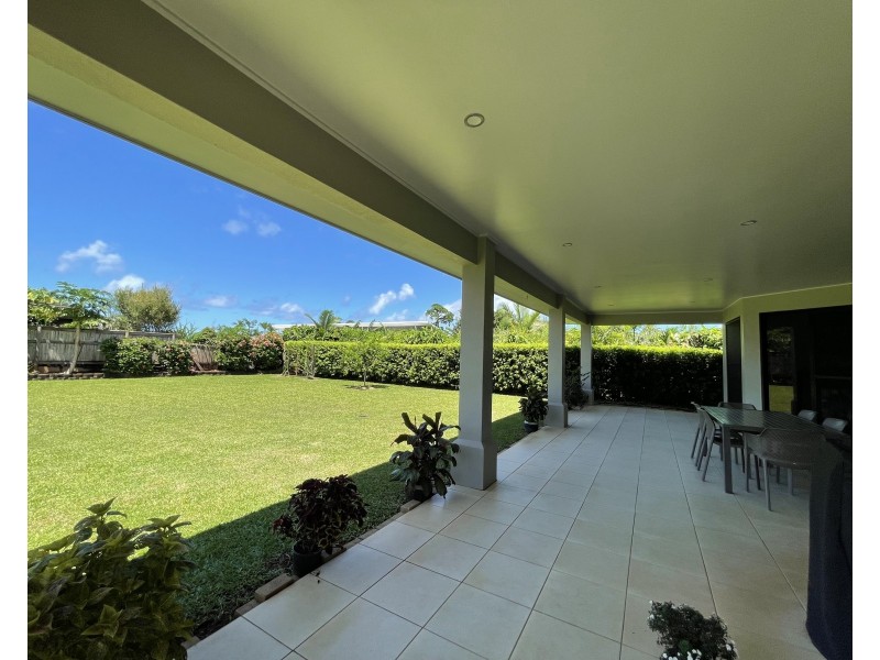 12 Nautilus St, Mission Beach QLD 4852