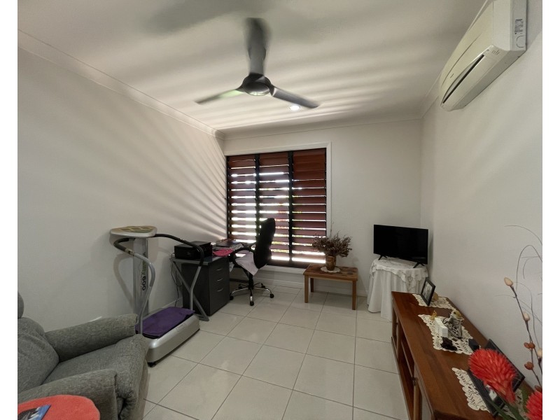 12 Nautilus St, Mission Beach QLD 4852