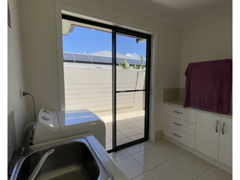 12 Nautilus St, Mission Beach QLD 4852