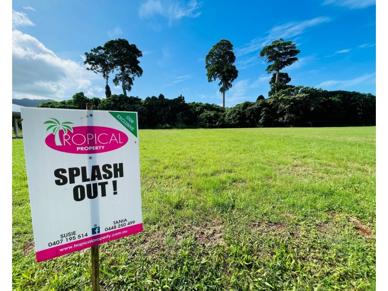 28 Nautilus St, Mission Beach QLD 4852