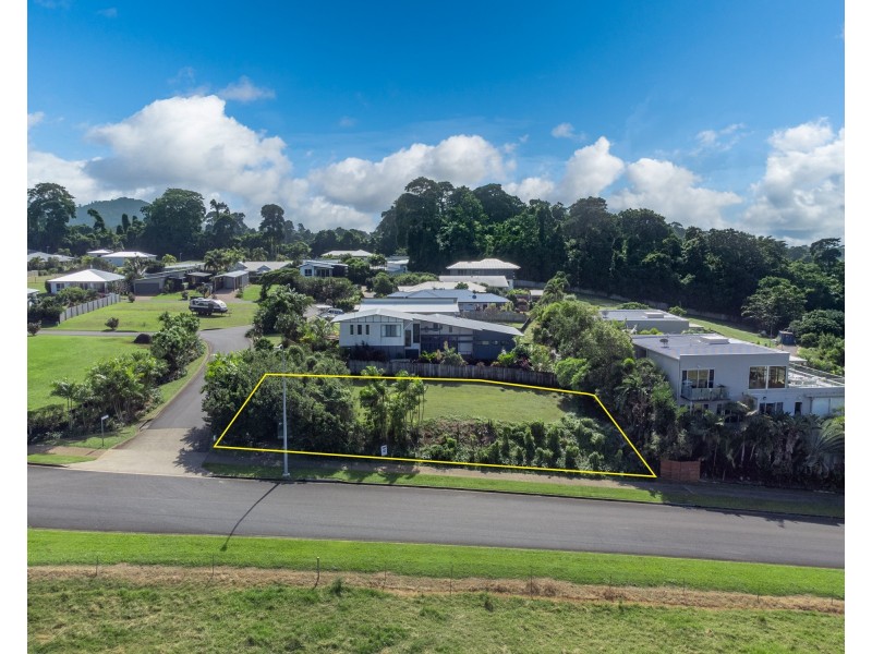 2 Rise Cres, Mission Beach QLD 4852