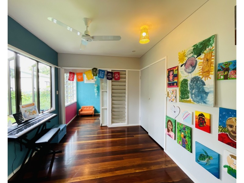 6 Jessie Lane, South Mission Beach QLD 4852