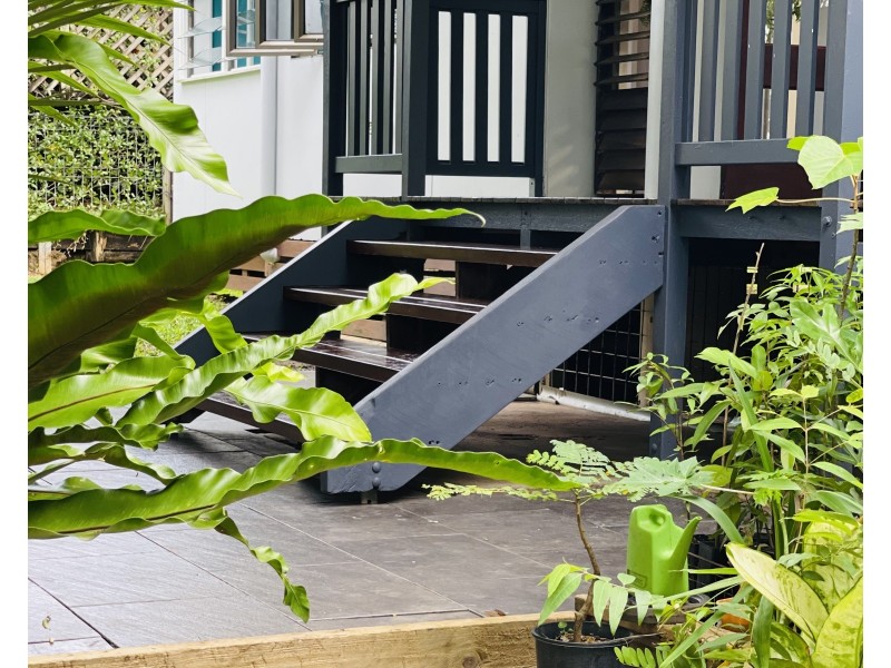 6 Jessie Lane, South Mission Beach QLD 4852