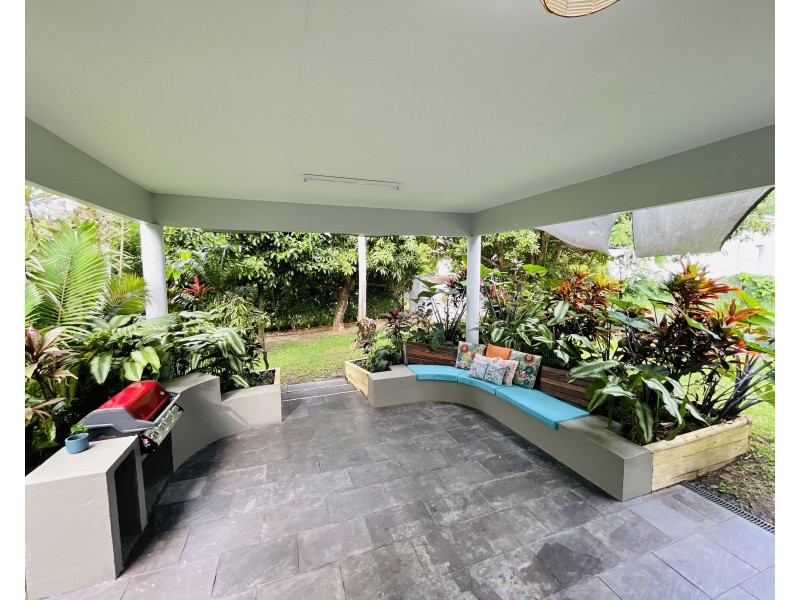 6 Jessie Lane, South Mission Beach QLD 4852