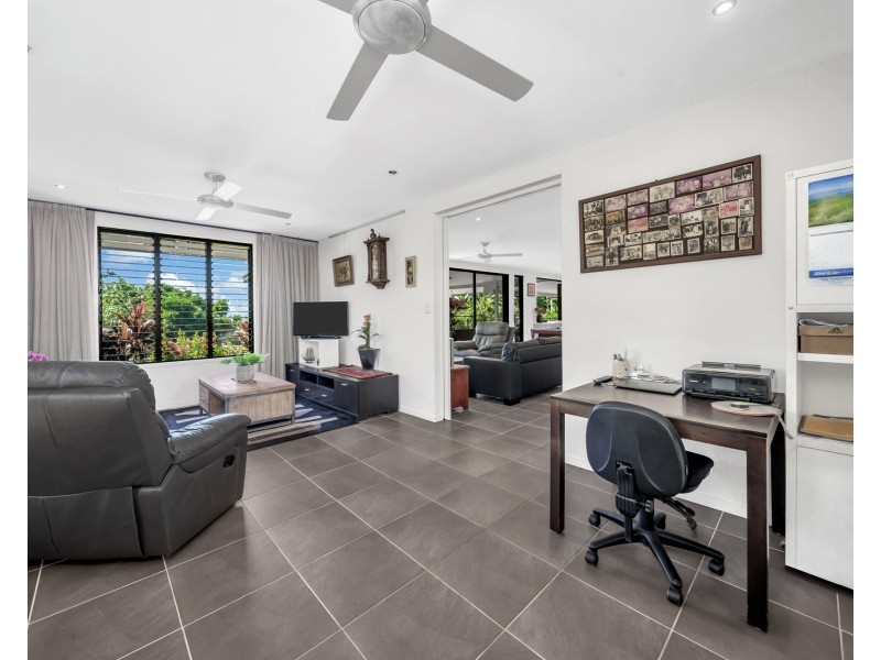 169B Alexander Dr, Mission Beach QLD 4852