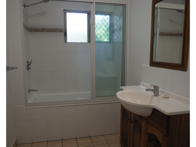 Unit 4/2032C Tully Mission Beach Rd, Wongaling Beach QLD 4852