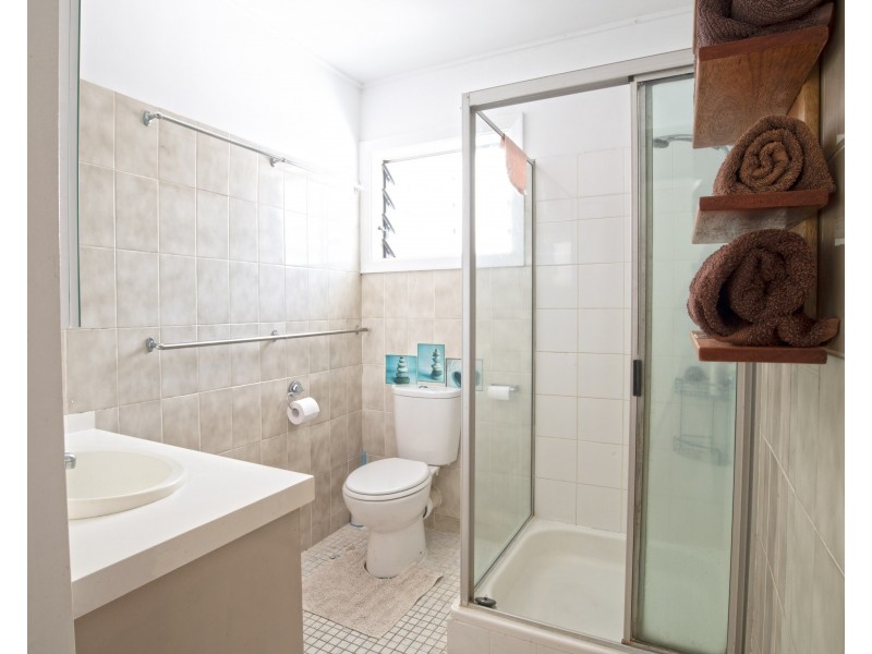 4 Koda St, Wongaling Beach QLD 4852