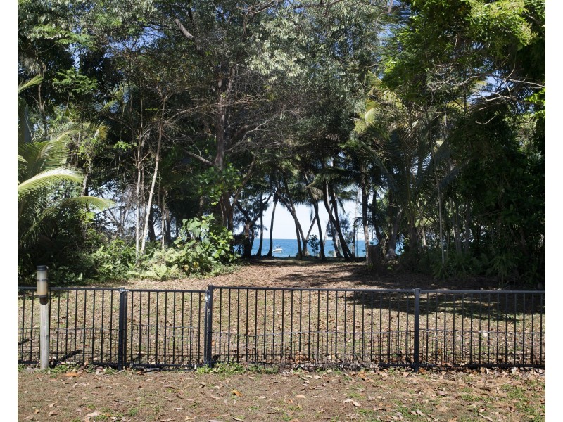 4 Koda St, Wongaling Beach QLD 4852