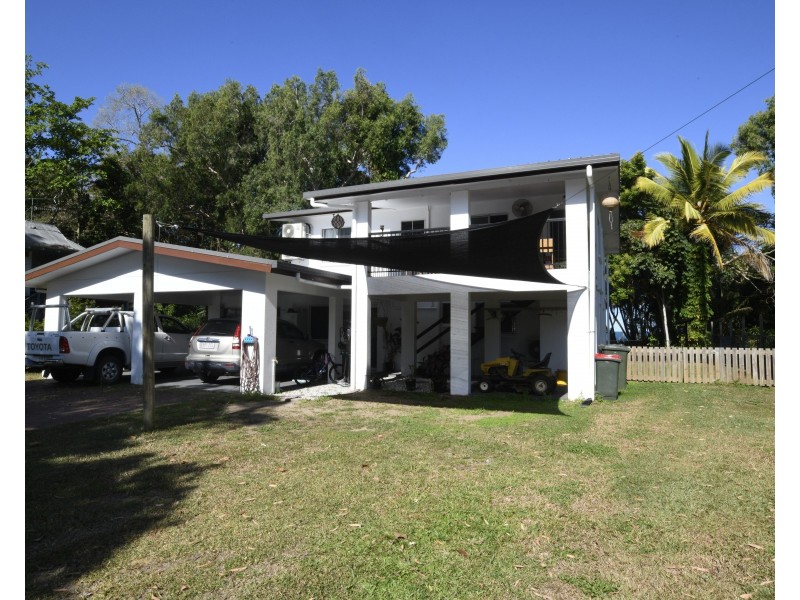 4 Koda St, Wongaling Beach QLD 4852
