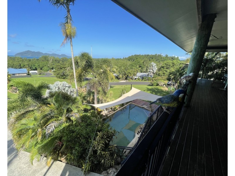 24 Dunkalli Cres, Wongaling Beach QLD 4852