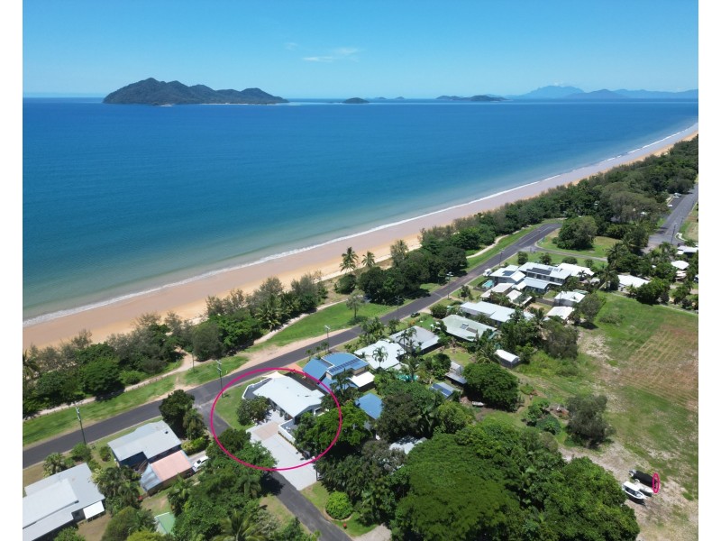 25 Banfield Pde, Wongaling Beach QLD 4852