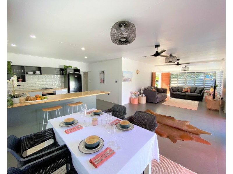 25 Banfield Pde, Wongaling Beach QLD 4852