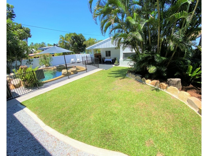 25 Banfield Pde, Wongaling Beach QLD 4852