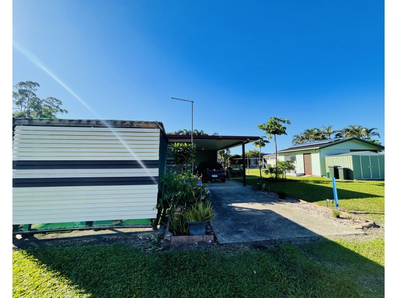 12 Francis Martin St, El Arish QLD 4855