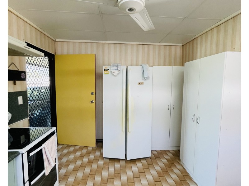 12 Francis Martin St, El Arish QLD 4855